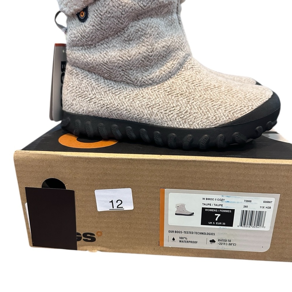 Bogs B-Moc II Cozy Waterproof Winter Boots Taupe Women’s 7 Faux Fur Lined